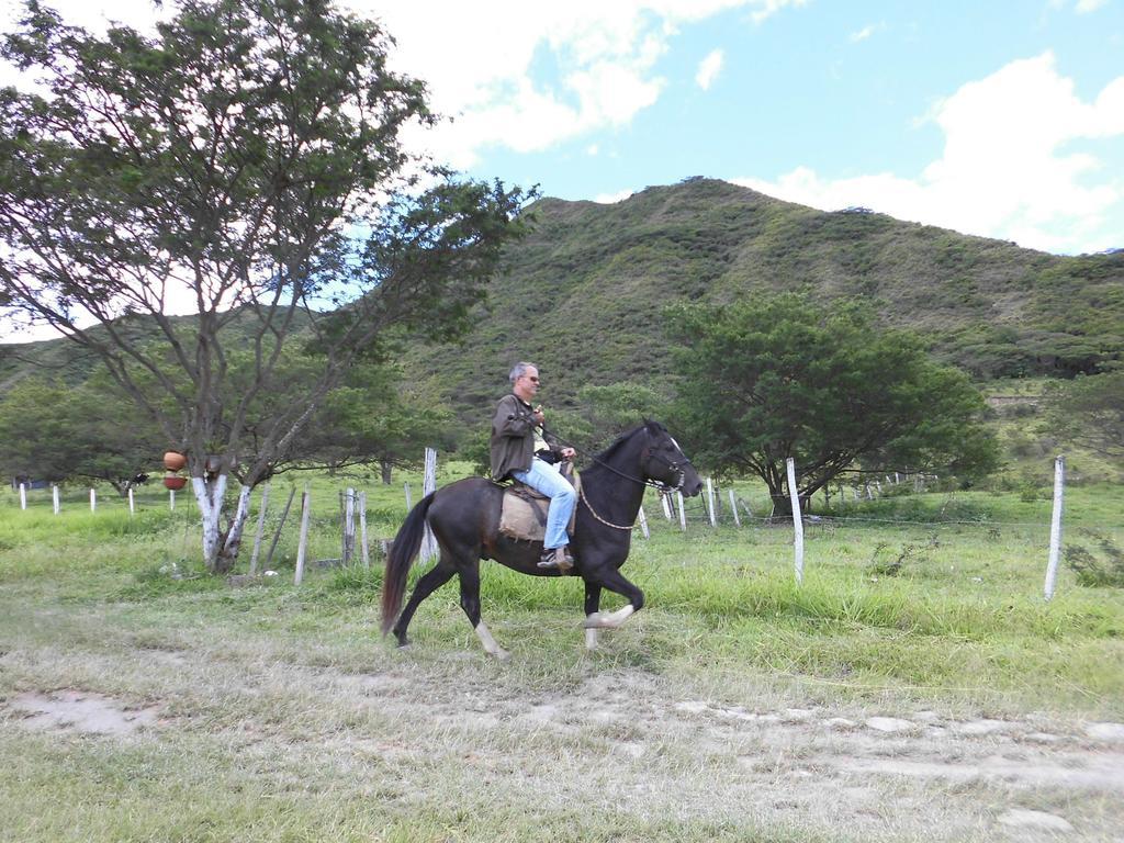 Villa Beatriz Lodge Vilcabamba Buitenkant foto