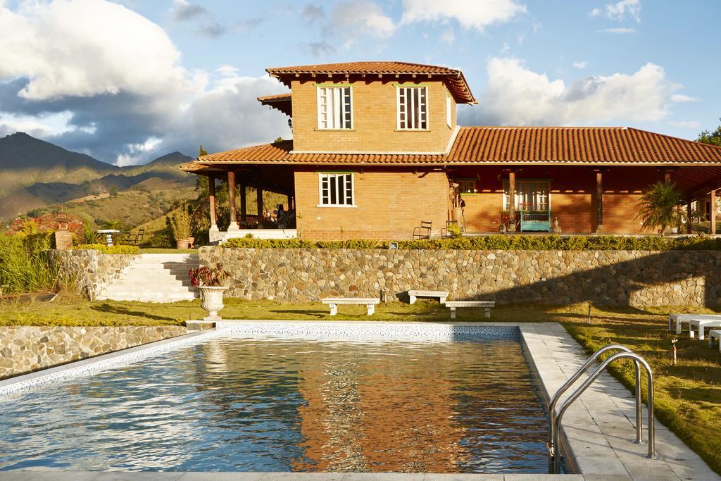 Villa Beatriz Lodge Vilcabamba Buitenkant foto