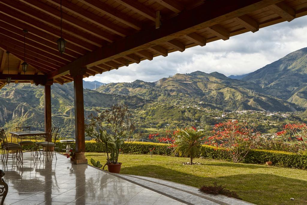 Villa Beatriz Lodge Vilcabamba Buitenkant foto
