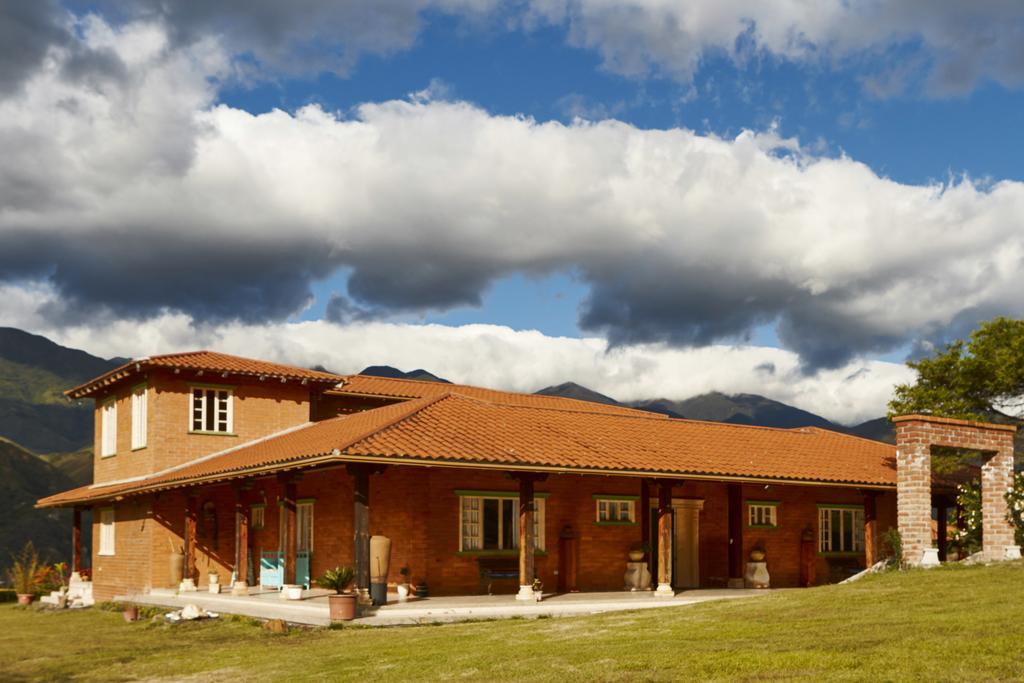 Villa Beatriz Lodge Vilcabamba Buitenkant foto