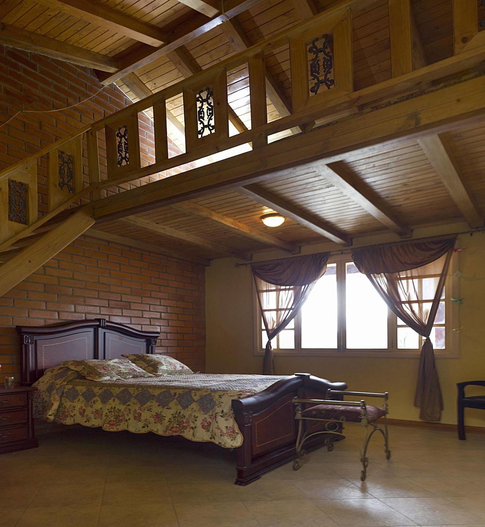 Villa Beatriz Lodge Vilcabamba Buitenkant foto