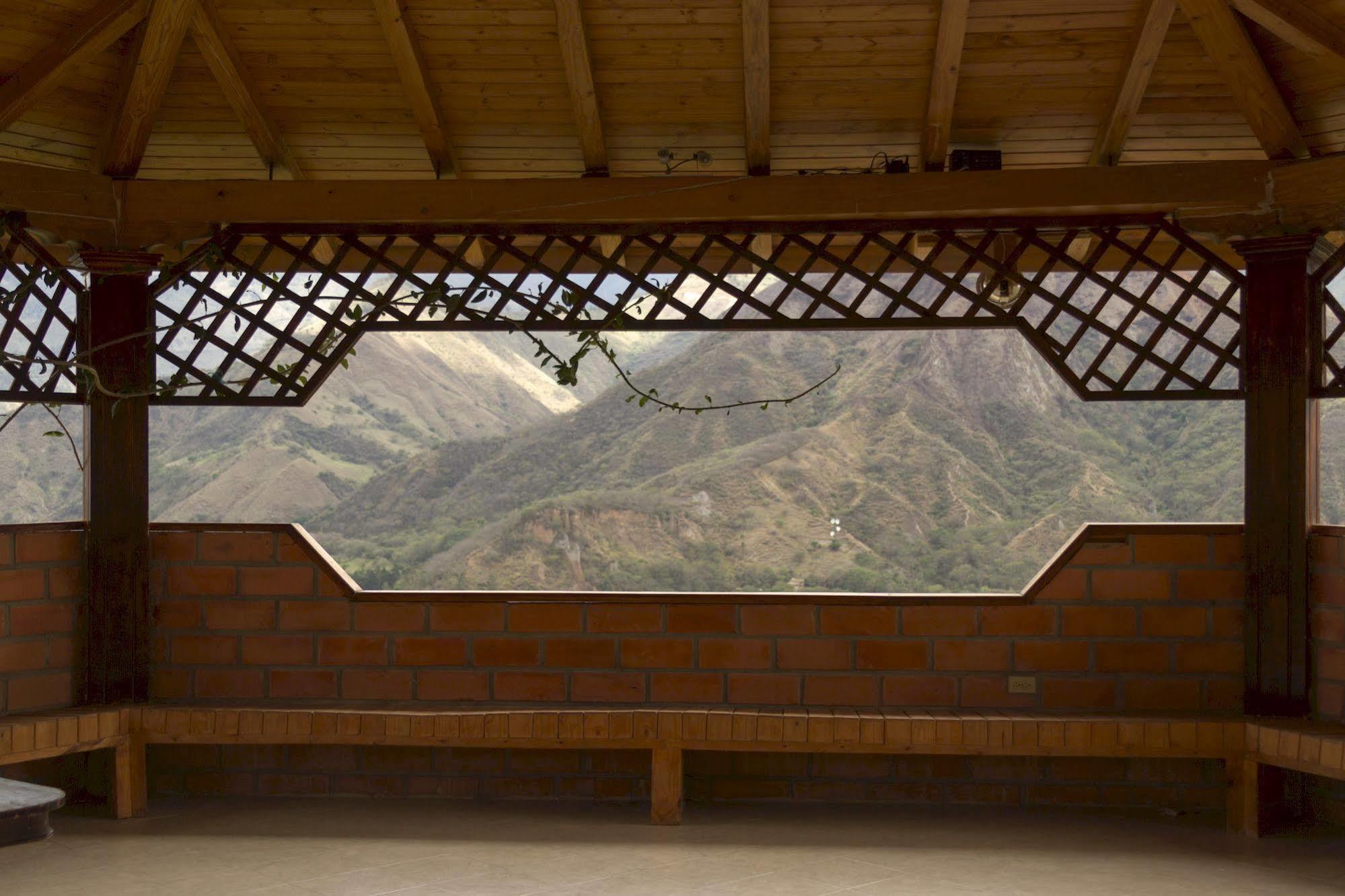 Villa Beatriz Lodge Vilcabamba Buitenkant foto